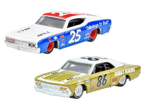 駿河屋 Hot Wheels プレミアム パック フォード トリノ タラデガ シェベル HFF ホットウィールhotwheels