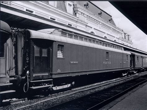 Les Trains D Antan Et Voici Le Wagon Poste Jean Renier