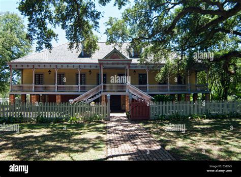 Laura Plantation Hi Res Stock Photography And Images Alamy
