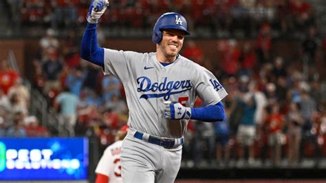Freddie Freeman hits 300th home run: Dodgers star gets to milestone in ...