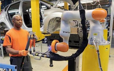 How Are Automotive Plastics Manufactured? Plastics In Automotive ...