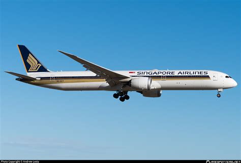 9V SCT Singapore Airlines Boeing 787 10 Dreamliner Photo By Andrew