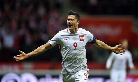 Euro Robert Lewandowski Pobi Rekord Kazimierza Deyny W