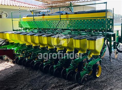 Plantadeira de Verão John Deere 1113 Ano 2021 agrofinder