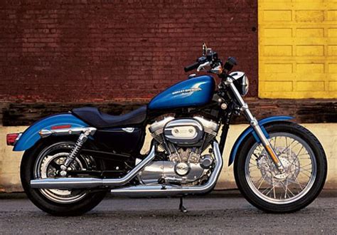 2005 The Xl 883l Sportster 883 Low Brings A Lowered Seating Position To