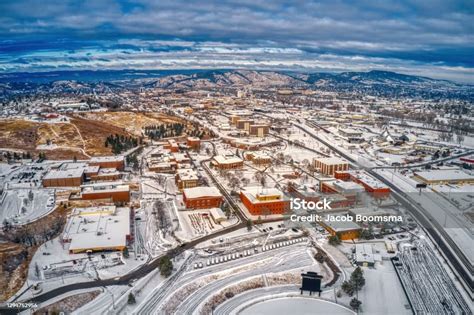 pemandangan udara kampus universitas  rapid city south dakota foto