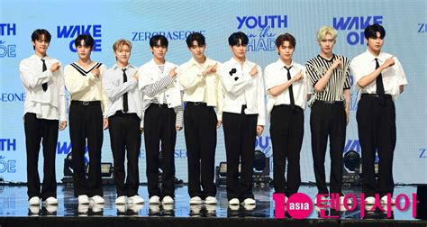 base     hours  passed   debut