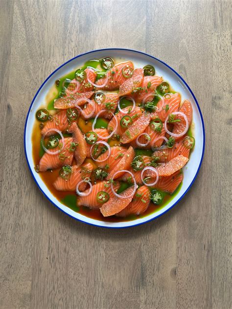 salmon with ponzu and cilantro oil - by Chuck Cruz - Chuck