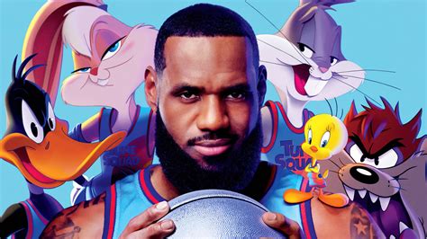 catch  glimpse   upcoming space jam  wallpaper