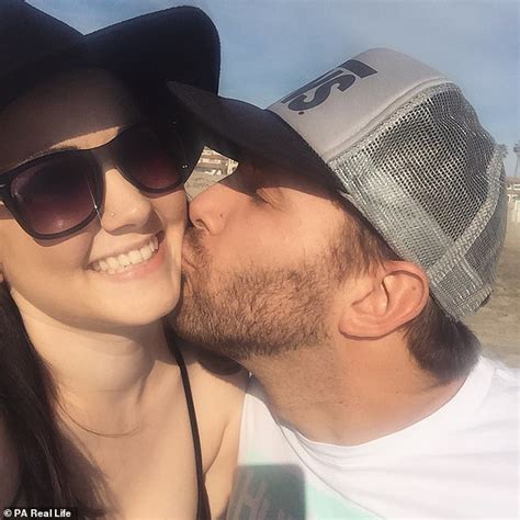 Couple Who Planned To Have Sex On Their Wedding Night Wait SIX YEARS Daily Mail Online