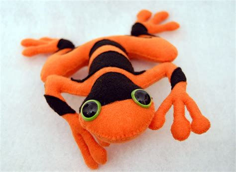 The Toy Cove Science Toys Plush Poison Dart Frogs