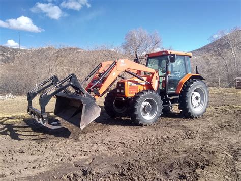 Technical Specifications and Data for AGCO RT95 Tractor 