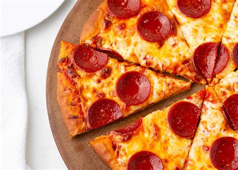 Pepperoni Pizza Images