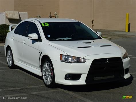 Wicked White Mitsubishi Lancer Evolution Gsr Photo