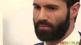 Well Suited Businessman Seduces Gay Hunk XNXX