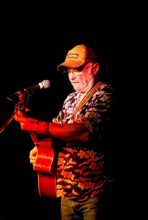 Michael Chapman Press Page