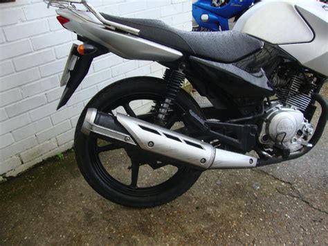 Yamaha YBR Cc Naked SILVER