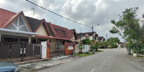 Taman Daya Jalan Pinang Single Storey Property Rentals On Carousell