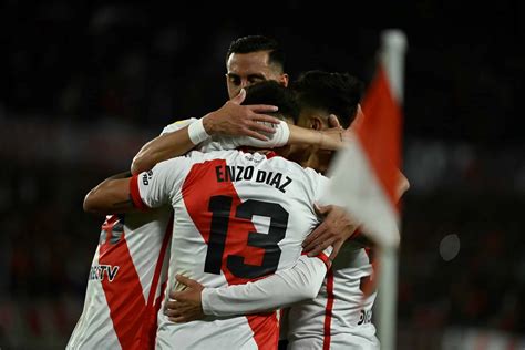 River vuelve a jugar tras los rumores: hora, formaciones y cómo ver en