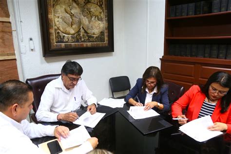 Firma Los Cabos convenio con INE fundamental fortalecer políticas de