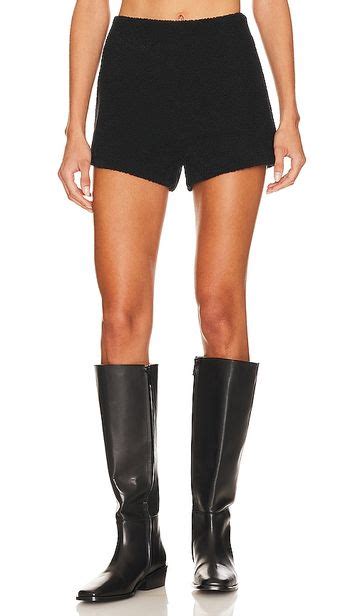 Under Items To Achieve Sex And The City Style Who What Wear