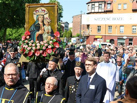 Pielgrzymka mężczyzn do Piekar Śląskich zgromadziła 80 tys pątników