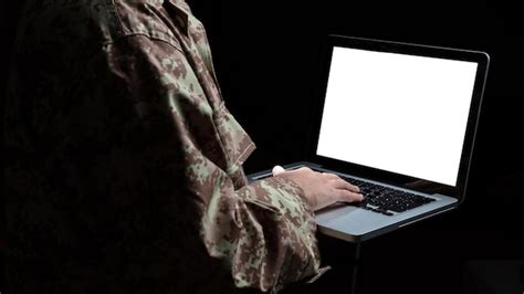 Military Computer Images - Free Download on Freepik