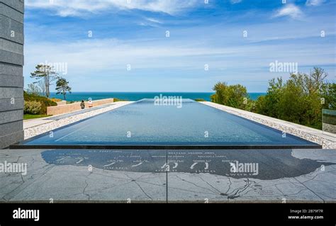 Cementerio Americano De La Segunda Guerra Mundial En Omaha Beach