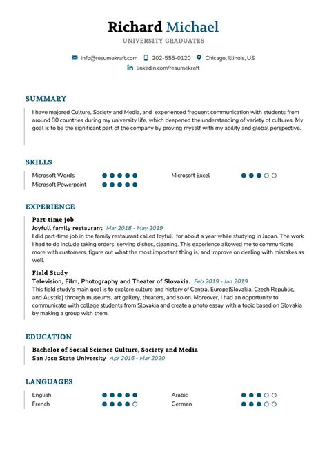 University Graduates CV Example In 2025 ResumeKraft