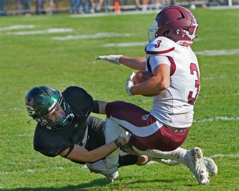 Photos Glenbard West Vs Lockport In Round 1 Football Playoffs Shaw