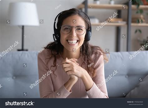 chat head images stock  vectors shutterstock