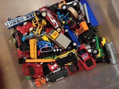Gara Hot Wheels Gratis Wroc Aw Fabryczna Olx Pl