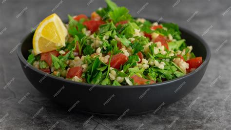 Premium Photo Middle Eastern Cuisine Vegetarian Salad With Bulgur