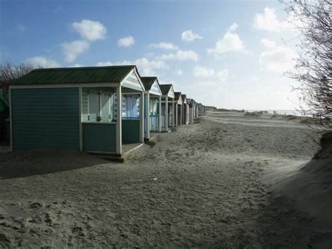 West Wittering Beach Beach Huts And Sand Photo Uk Beach Guide