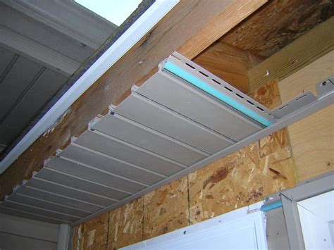 Soffit & Fascia Contractor | Soffit Repair | Soffit Installation