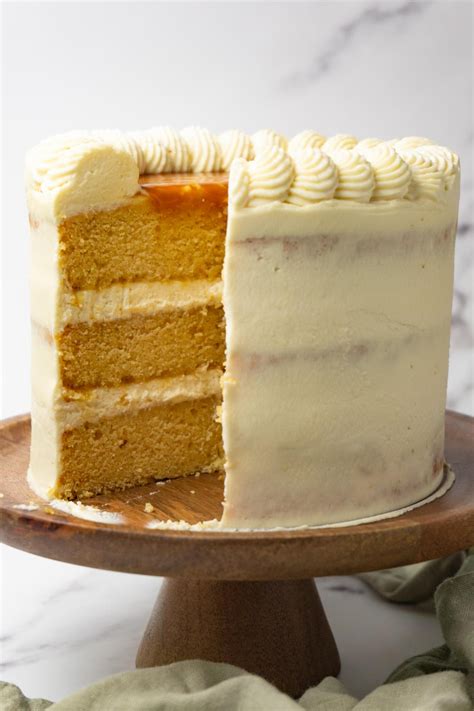 Caramel cake - Sugar Pursuit