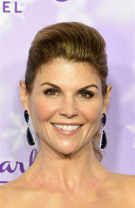 Lori Loughlin Hallmark Channel Movies And Mysteries Winter 2016 Tca