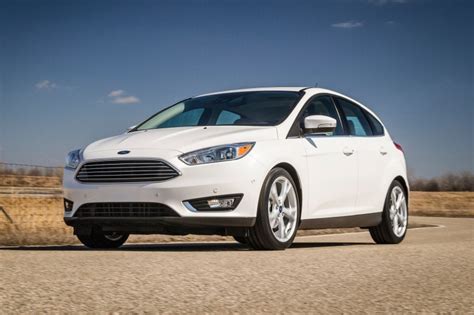 Used Ford Focus Se Hatchback Review Ratings Edmunds