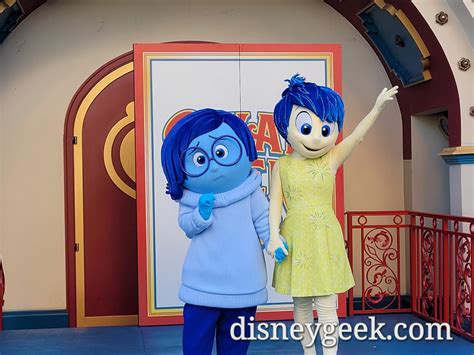 Pictures And Video Joy And Sadness On Pixar Pier The Geeks Blog