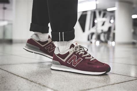 Giày New Balance 574 Burgundy WL574ER AUTHENTIC SHOES