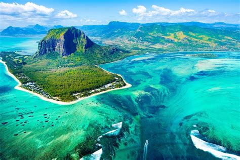 35 BEST Tropical Islands To Visit In The World