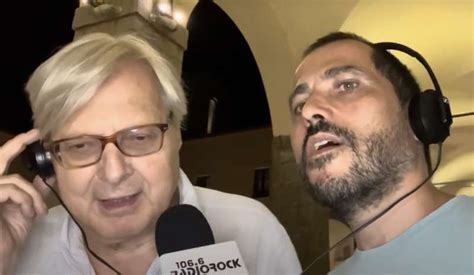 Vittorio Sgarbi Radio Canta A Rock Toto Cutugno Dago Fotogallery