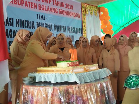 Hut Ke 20 Dharma Wanita Bolmong Sukses Digelar