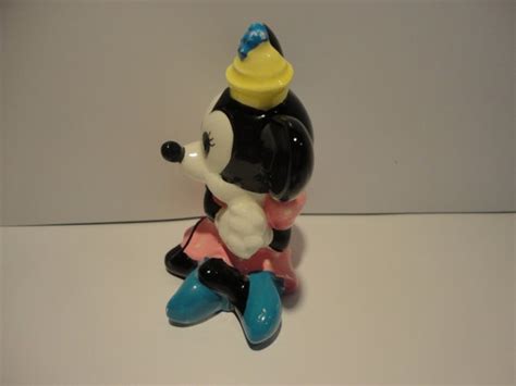 Art Collectibles Minnie Mouse Figurine Vtg Walt Disney Productions