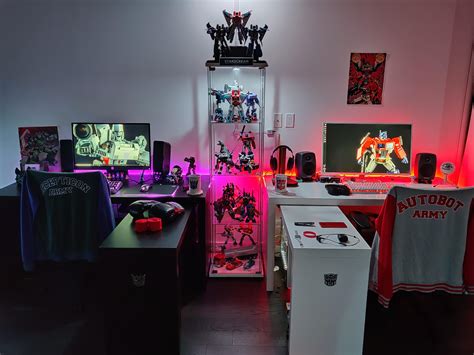 His And Hers Battle Stations Transformers Themed Rbattlestations