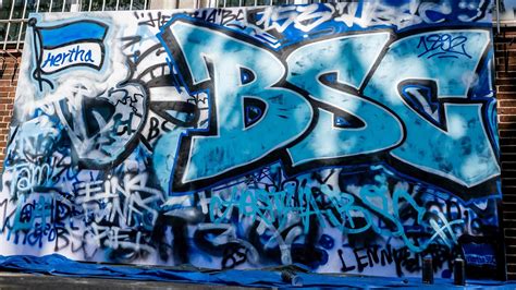 Kibicowskie Graffiti Hertha BSC YouTube