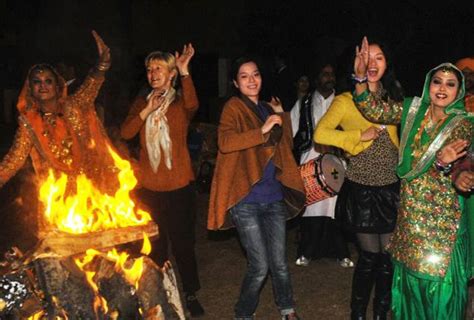 Photo Gallery Of Lohri Festival In Delhi Explore Lohri Festival In