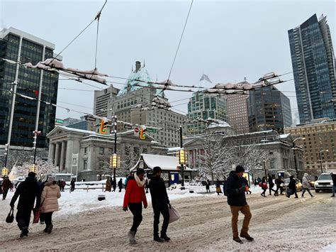 Downtown Vancouver still looks like a mess from the snow (PHOTOS ...