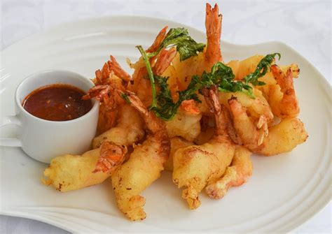 Batter Fried Chilli Prawns Combo Mahaweli Reach Hotel