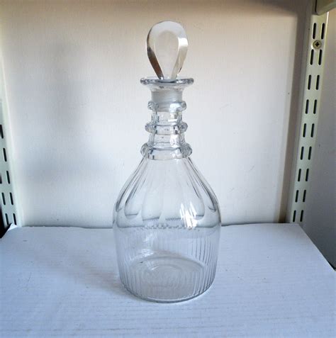 A Georgian Three Ring Neck Glass Decanter 927519 Uk